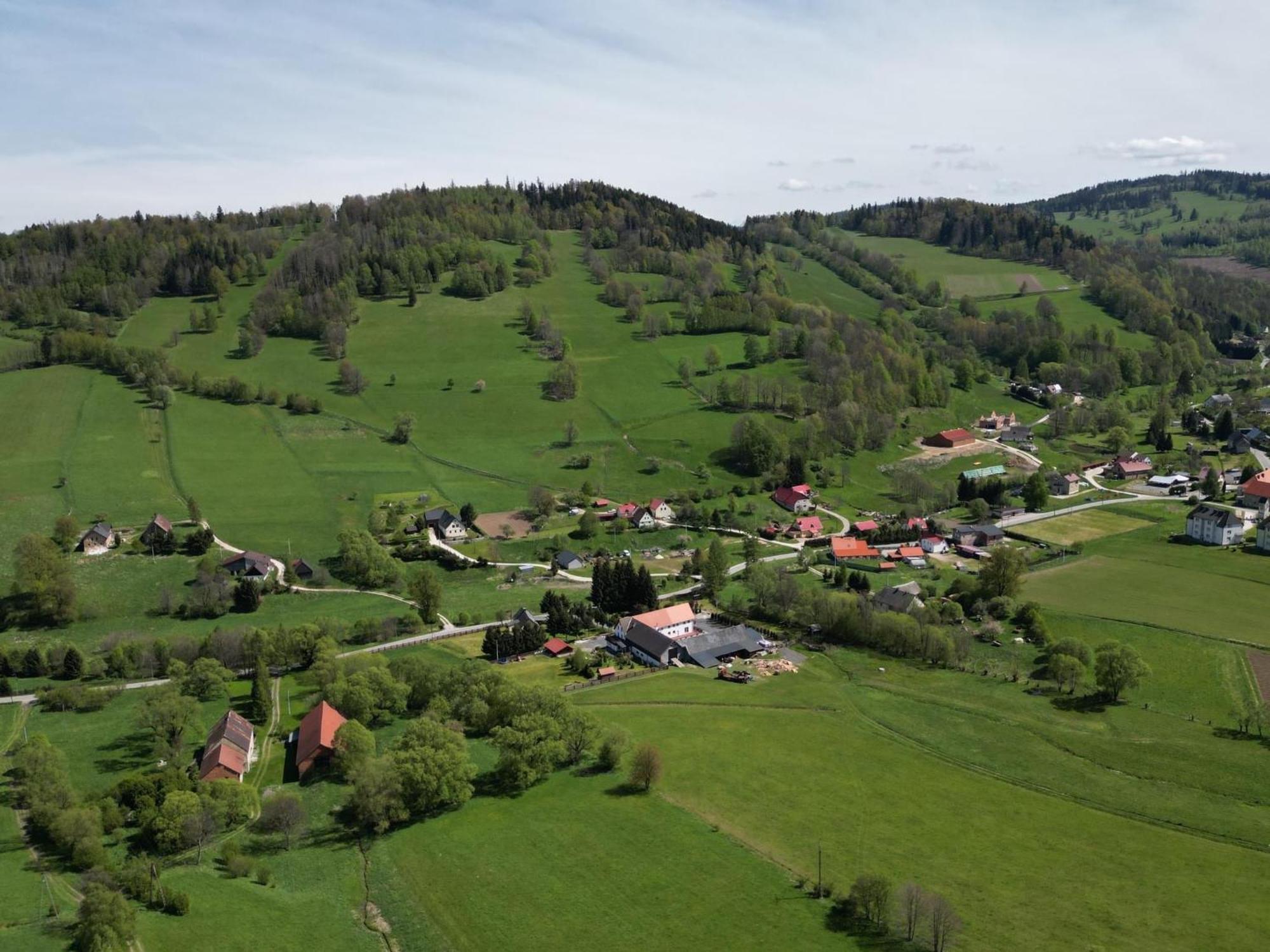 Agroturystyka Alpaka Konradow Lägenhet Konradow  Exteriör bild